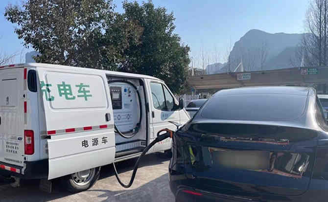 偃师区汽车搭电